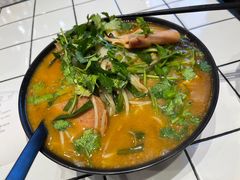 -肥汁米蘭香港米线(长宁来福士店)