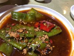 -东方之猪四更烤乳猪(金垦总店)