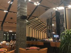 -WOLFGANG PUCK KITCHEN & BAR(迪士尼小镇店)