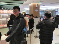 -奈雪的茶(亨特国际广场店)