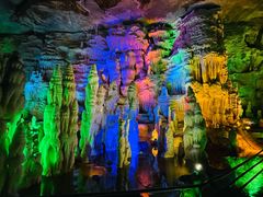 -泰安地下龙宫景区