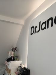 -Dr.Jane皮肤管理中心