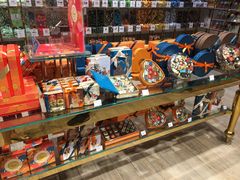 零售区-VENCHI 闻绮(北京国贸商城店)