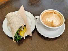 -怀托摩萤火虫洞