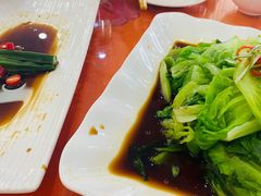 油淋罗马生菜-清华大学-观畴园餐厅