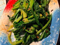 豆豉鲮鱼炒油麦菜-粤·向群饭店(麓景路店)