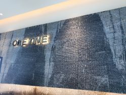 点击看大图 -MONE美发沙龙