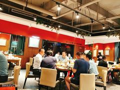 大堂-永红源啤酒·烧烤·海鲜·大排档(青特城店)