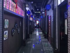 -蓝乐光量贩KTV(浦东禹悦汇店)