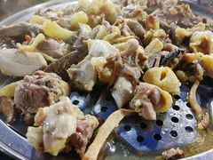 桑拿鸡-大眼强五杯鹅·桑拿鸡煲