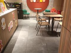 -麦当劳(百联西郊购物中心店)