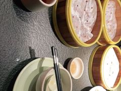 -蝴蝶里·粤菜·点心(滨江龙湖店)