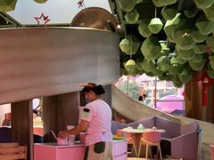 -水桶王国主题餐厅·聚会·生日派对·亲子活动·家庭套餐(亚龙湾希尔顿店)