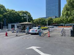 -复旦大学附属中山医院青浦分院-停车场