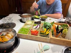 -一叶一世界•素食餐厅(新光天地店)