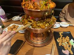 -炉小二铜锅牛蛙•川湘菜(三里屯店)