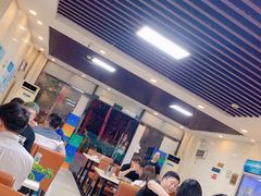大堂-胡须佬鸡煲四季火锅(龙珠大道店)