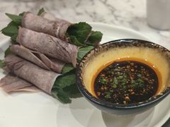 -云采云南菜(中山北路店)