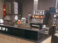 -麦当劳(国家体育场南路店)