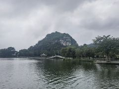 -星湖旅游景区七星岩