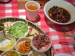 -怪噜范·贵阳小吃大排档旗舰店(世纪金源店)