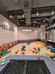 -meland亲子乐园(北京首开通州万象汇店)