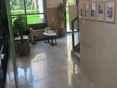 -半岛宠物医院24小时·内窥镜·牙科·碎石中心(府城大道店)