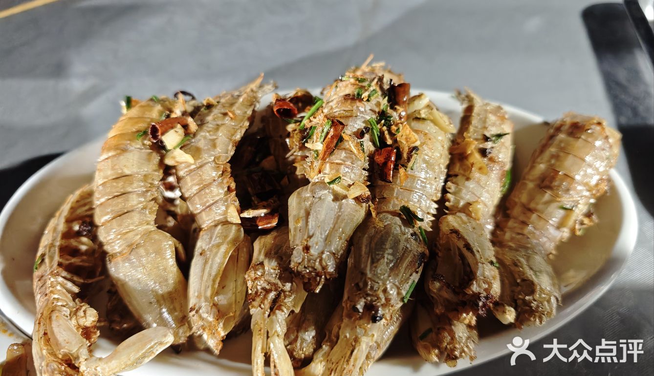 #0元玩转这座城东福山岛上山顶位置的一家烧烤炒菜罐子