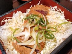 -牛カツ京都勝牛(河原町蛸薬師店)