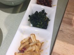 -巷子里小酒馆(西三道街店)