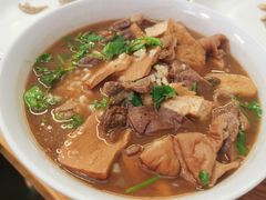 卤煮-吴记百姓菜馆·北京菜·烤鸭(故宫店)