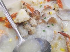 -覃记海鲜美食餐厅