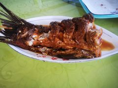 -雪野鱼头大王邢府公老店(雪野湖店)