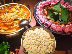 泡菜肥牛部队锅-春熙台韩国料理·章鱼肥牛(西丽店)