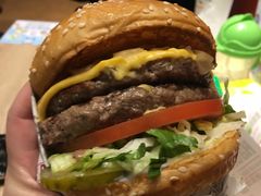 -The Habit Burger Grill 哈比特汉堡(爱琴海店)