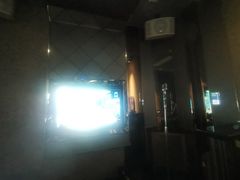 -K+全国连锁KTV(绿地缤纷天地店)