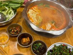 -苗阿哥酸汤牛肉火锅(体育场店)