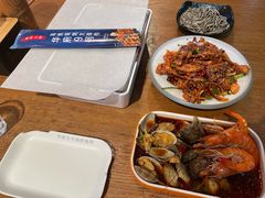 -华府九号海鲜烧烤大排档(龙域店)