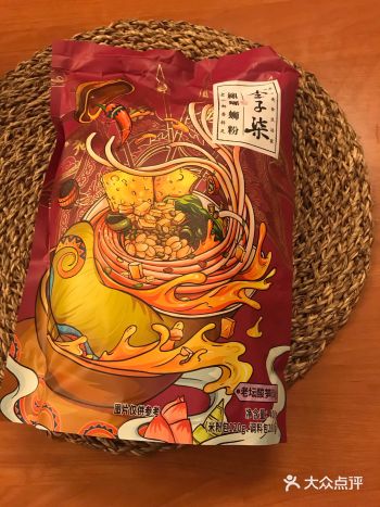东方美食生活家李子柒柳州螺蛳粉