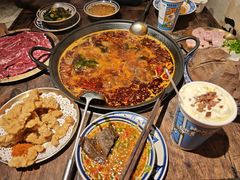 -旧街市鲜货老火锅(大光路店)