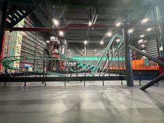 -极限PLAY运动娱乐新世界·团建派对潮玩休闲馆·室内蹦极高空游乐园
