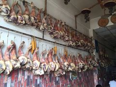 -阿婆情腊排骨火锅(金虹路店)