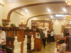 大堂-清真·玛丽亚新疆菜主题餐厅(浙江中路店)