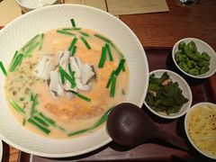 -荣家黄鱼面(前滩太古里店)