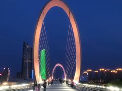 -南京眼步行桥
