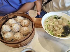 -馋三尺蟹粉小笼(人民广场店)