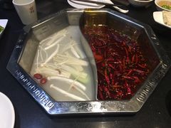 -重庆德庄火锅(体育中心店)