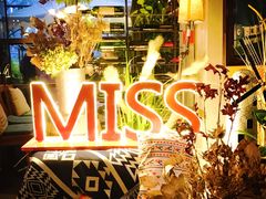 -胡桃里乐队酒馆(鎏嘉码头店)