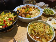 -巴依兄弟西域美食(机场店)