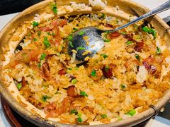 广东腊味煲仔饭-鼎记啫啫煲(数博万达店)